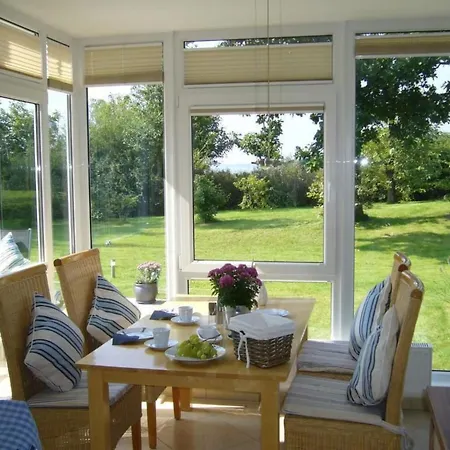 Mit Grosser Terrasse Und Herrlicher Aussicht By Interhome *